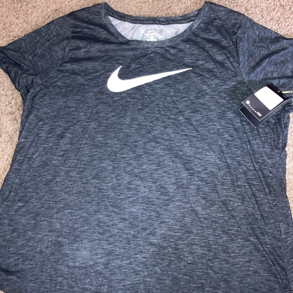 Nike Fit Tee